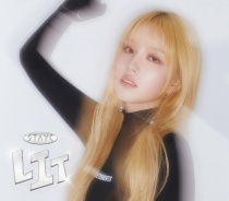 STAYC - LIT (Limited Solo Edition) Yoon Ver.